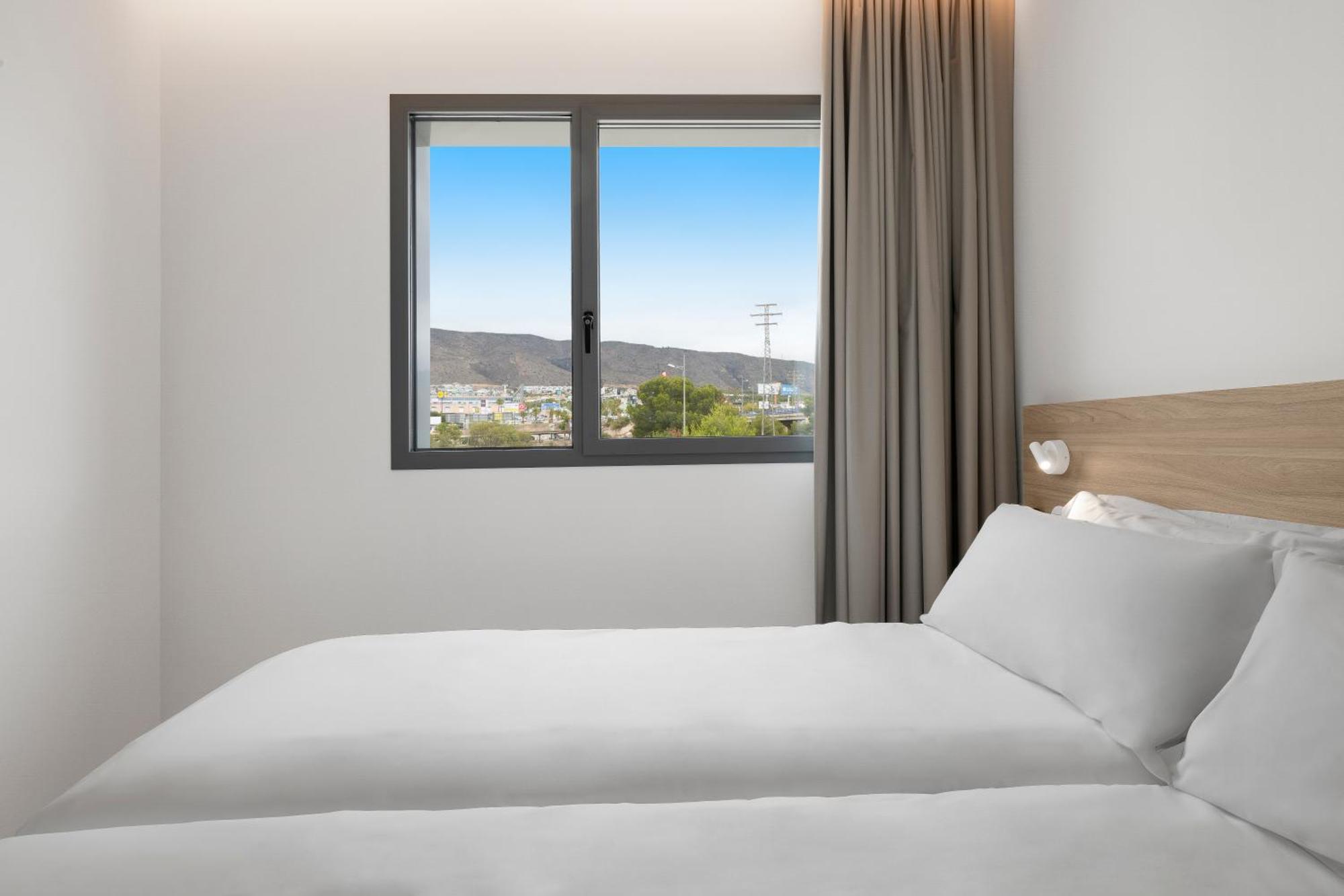 B&B Hotel Benidorm Finestrat Extérieur photo