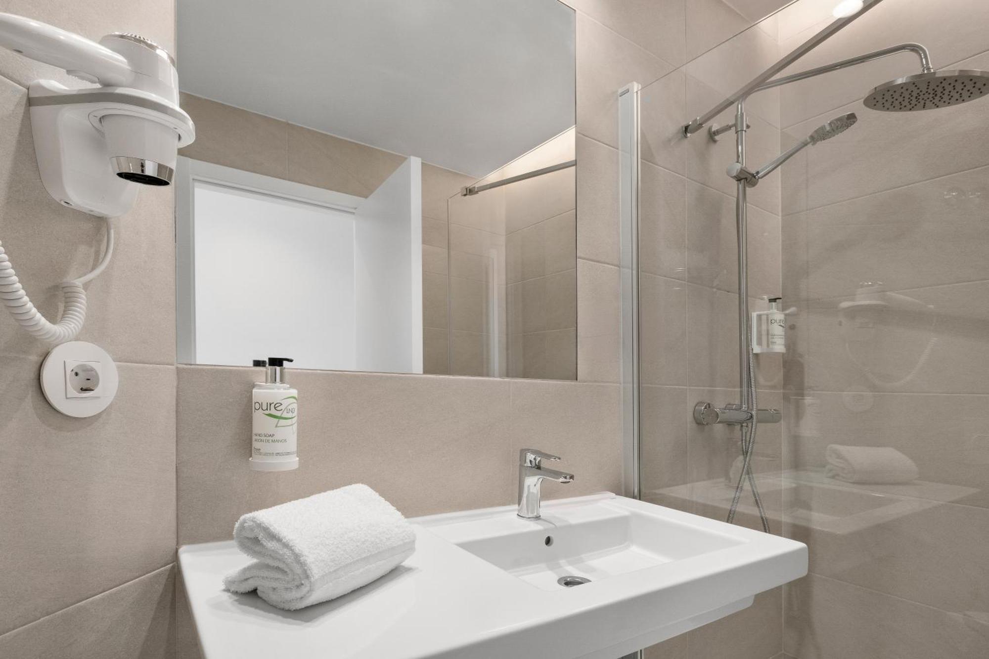 B&B Hotel Benidorm Finestrat Extérieur photo